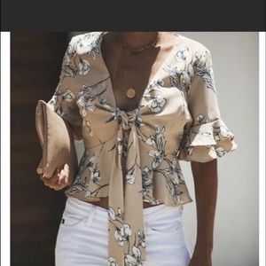 Vici Tie Top NWT Medium